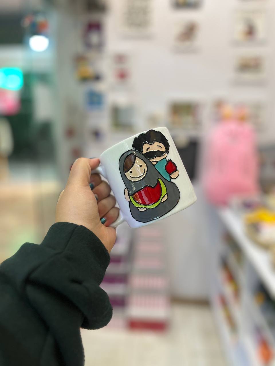 لیوان دسته دار طرح یلدایی کاپلی و‌هندوانه