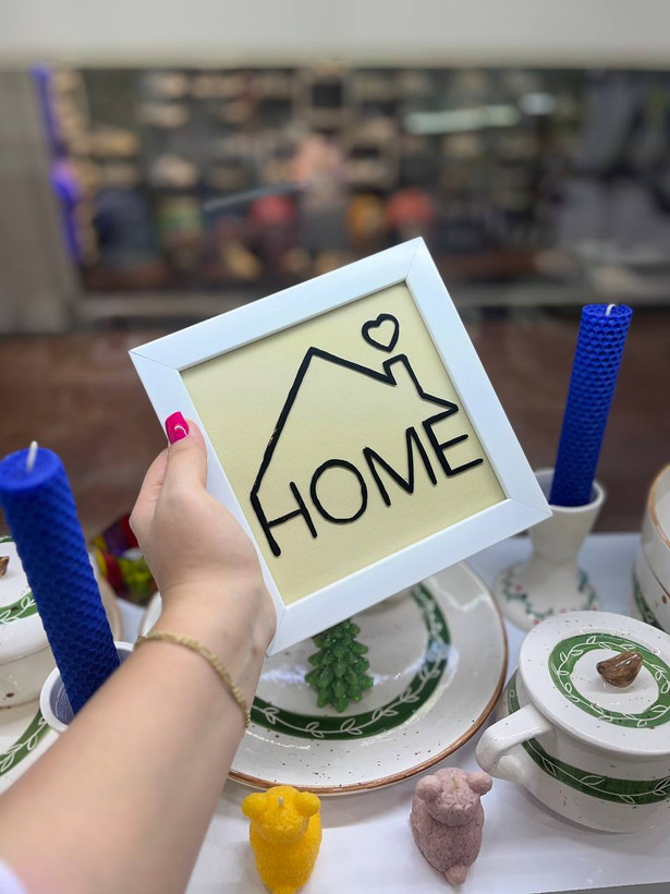 تابلو شیشه ای با طرح خانه home